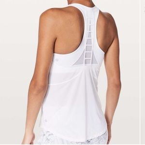 Lululemon Breezy Singlet in Light Pink in size 6